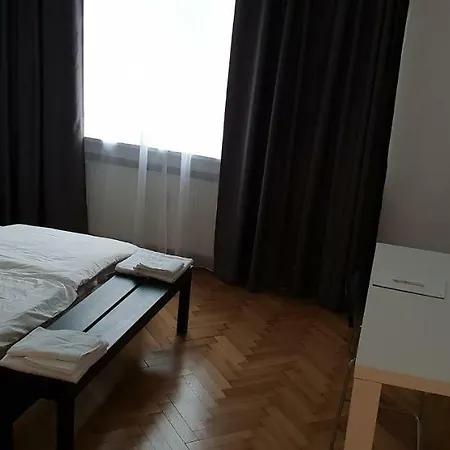 Six Senses Bratislava - Elegant & Spotless In Old Town דירה