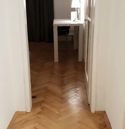 דירה Six Senses Bratislava - Elegant & Spotless In Old Town