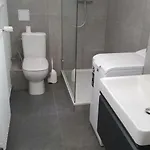 Six Senses - Luxury And Apartamento Bratislava