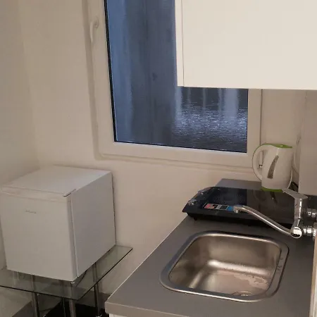 Six Senses - Luxury And Apartamento Bratislava